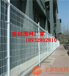 金屬絲護欄網 產品解析、規格選擇與廣泛應用