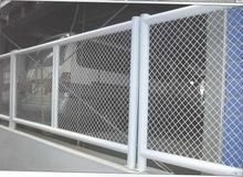 優質防護屏障 橋梁護欄網、小區圍網與桃形護欄網的專業解析